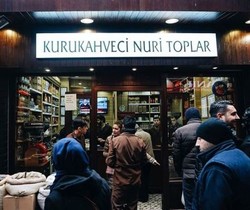Kurukahveci Nuri Toplar Türk Kahvesi Günlük Çekilmiş 250gr. - Thumbnail